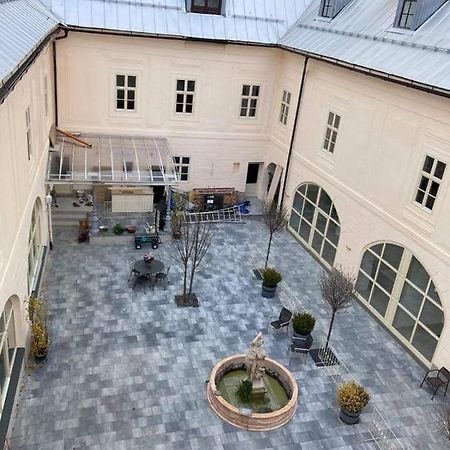 Apartman Pod Starym Zamkom Банска-Штьявница Экстерьер фото